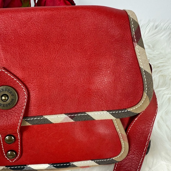 Burberry Red Leather Shoulder Bag - Picture 2 of 16